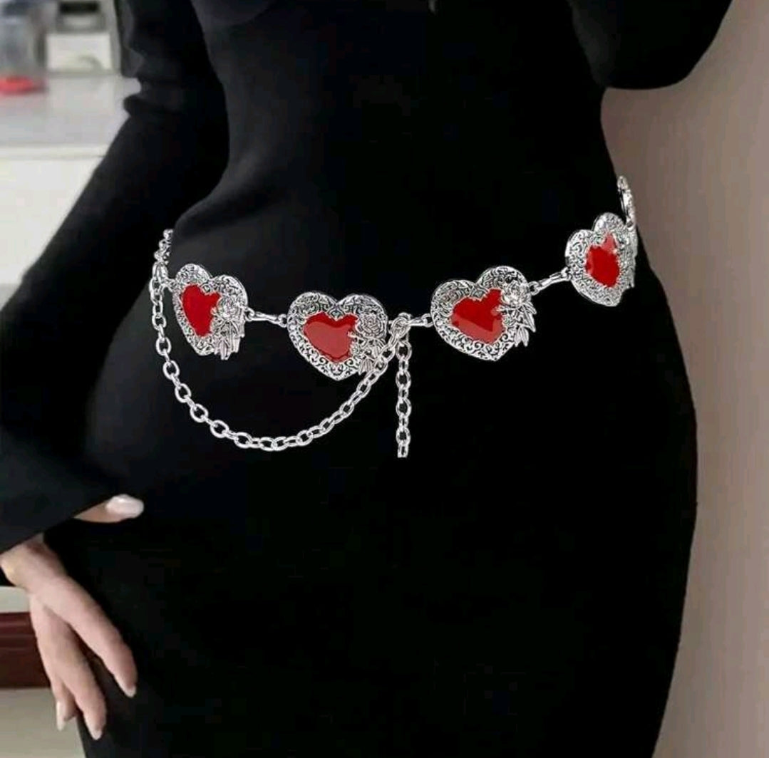 Heart detail waist chain in silver