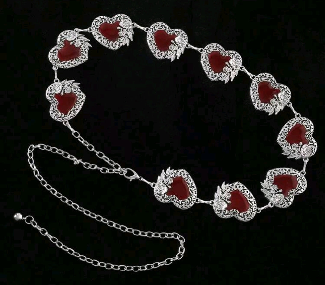 Heart detail waist chain in silver