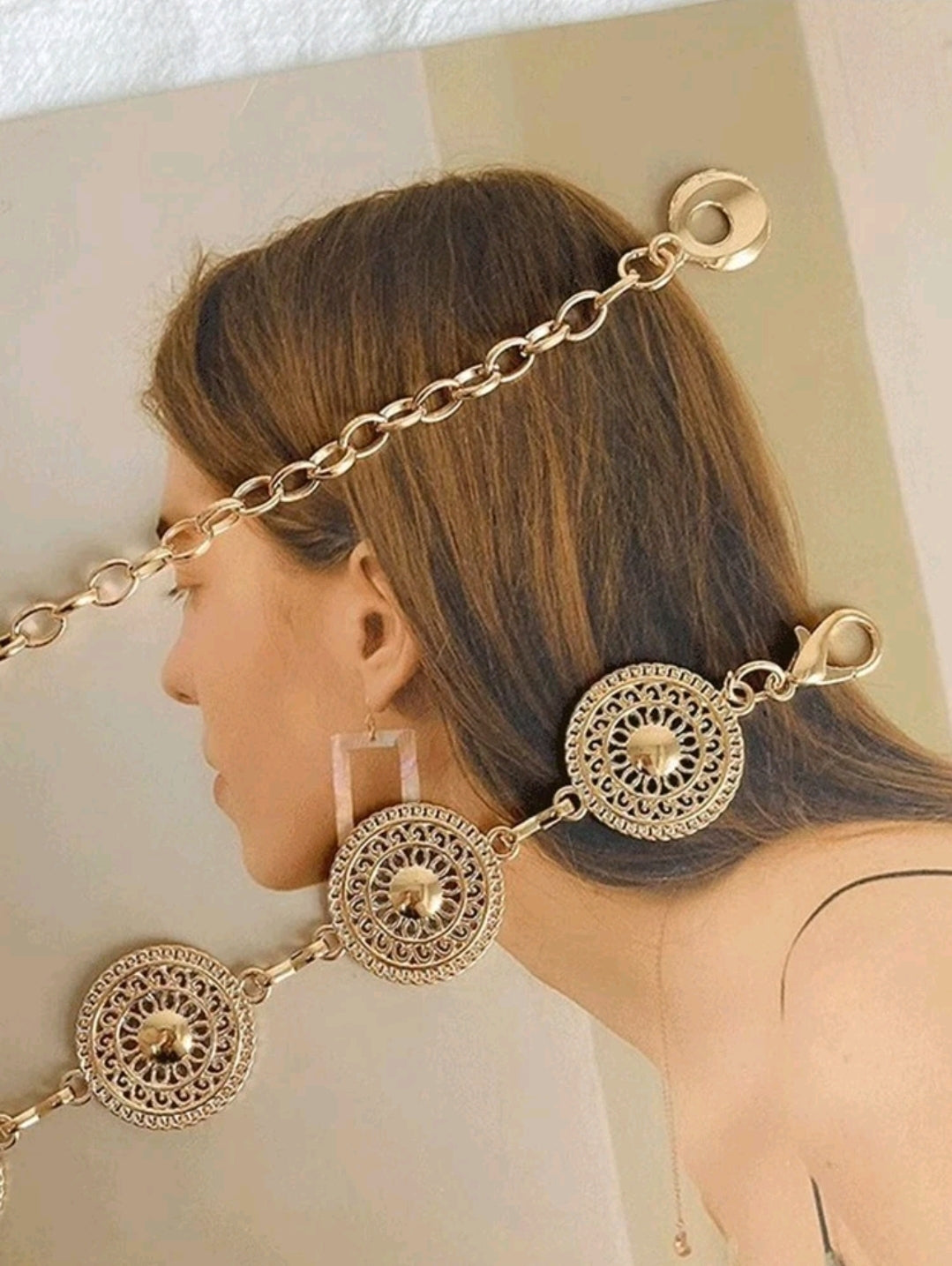 Round golden waist chain