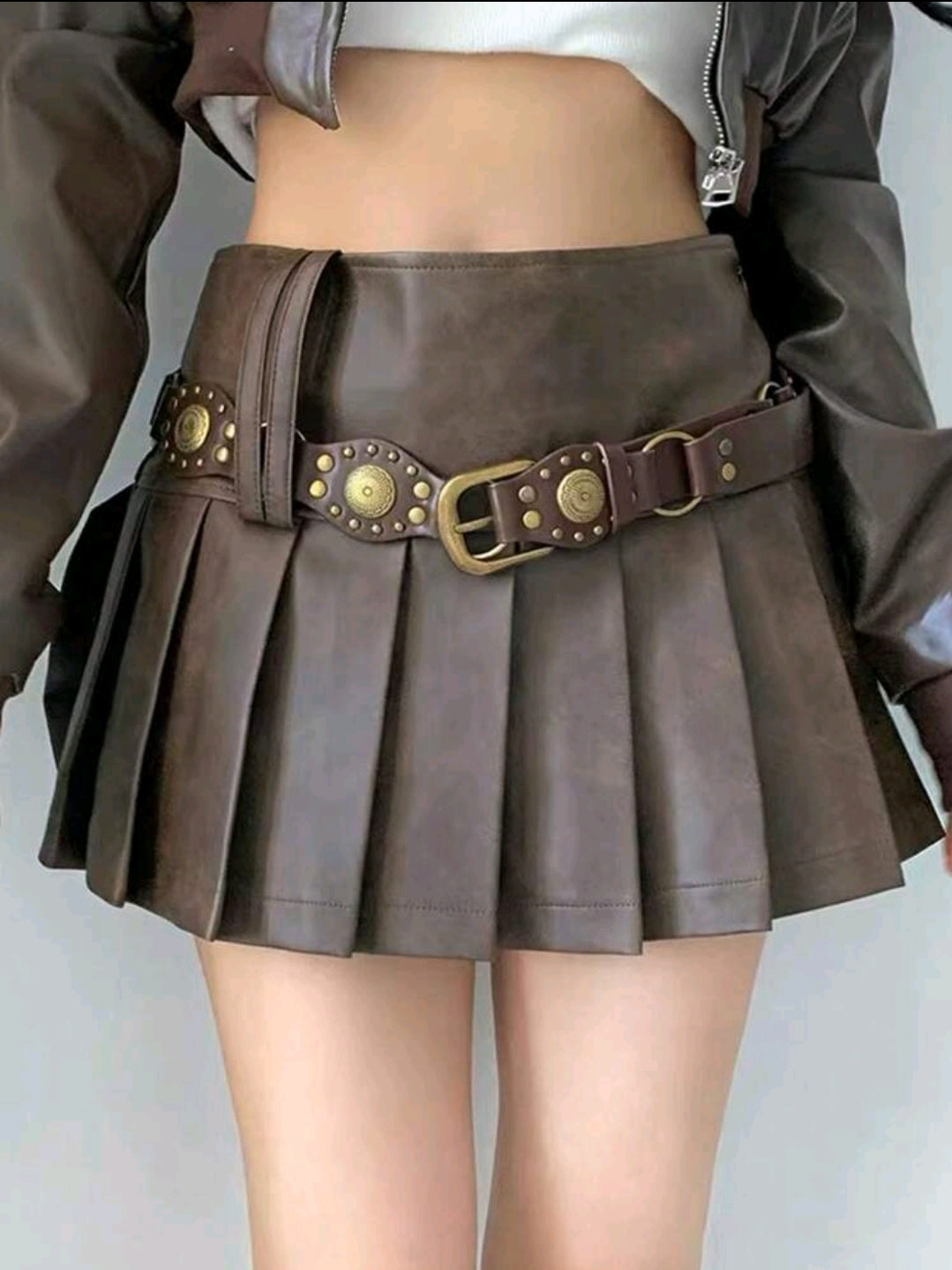 Brown metal detail belt