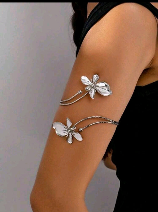 Silver flower arm cuff