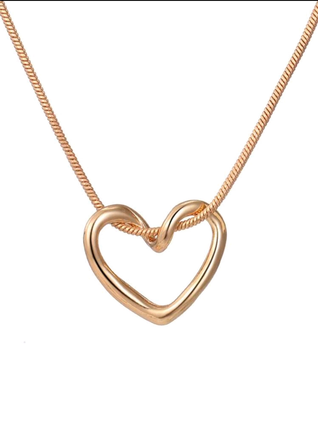 Dainty hollow heart necklace