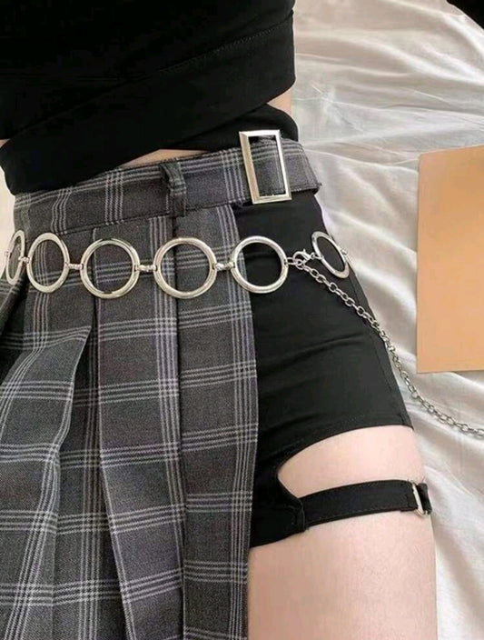 Circle hollow waist chain