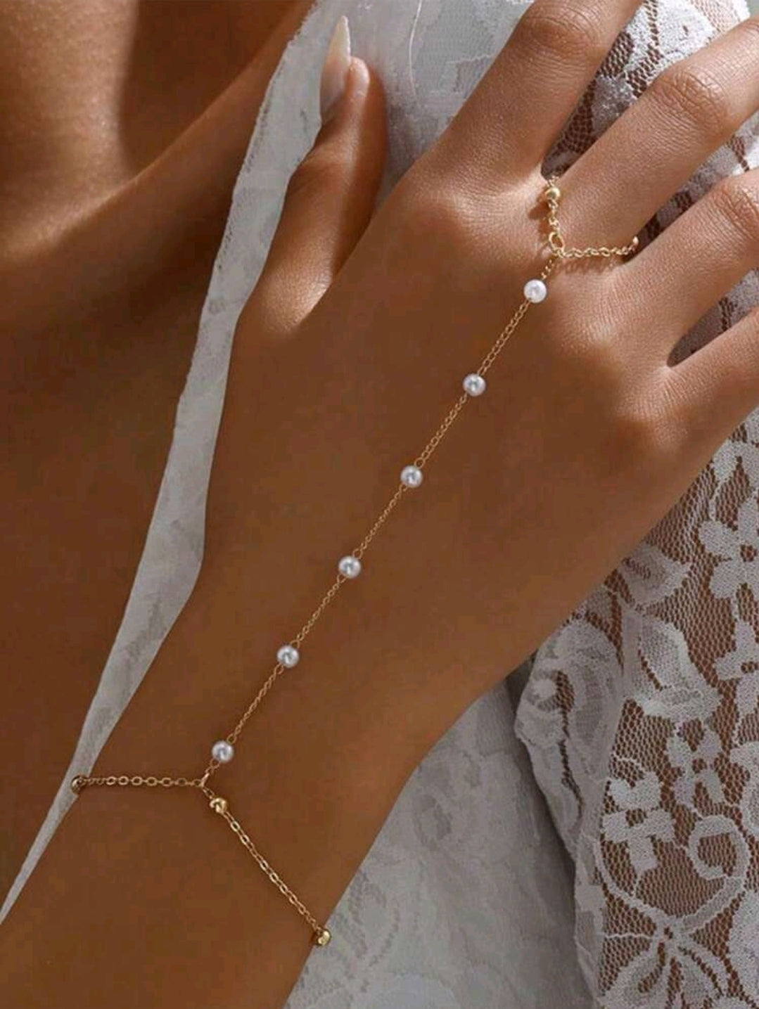 Pearl hand chain