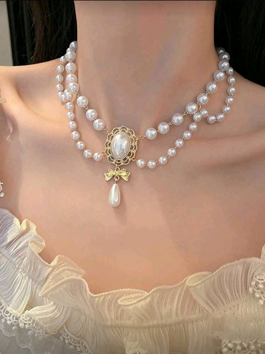 Pearl Beaded layered necklace