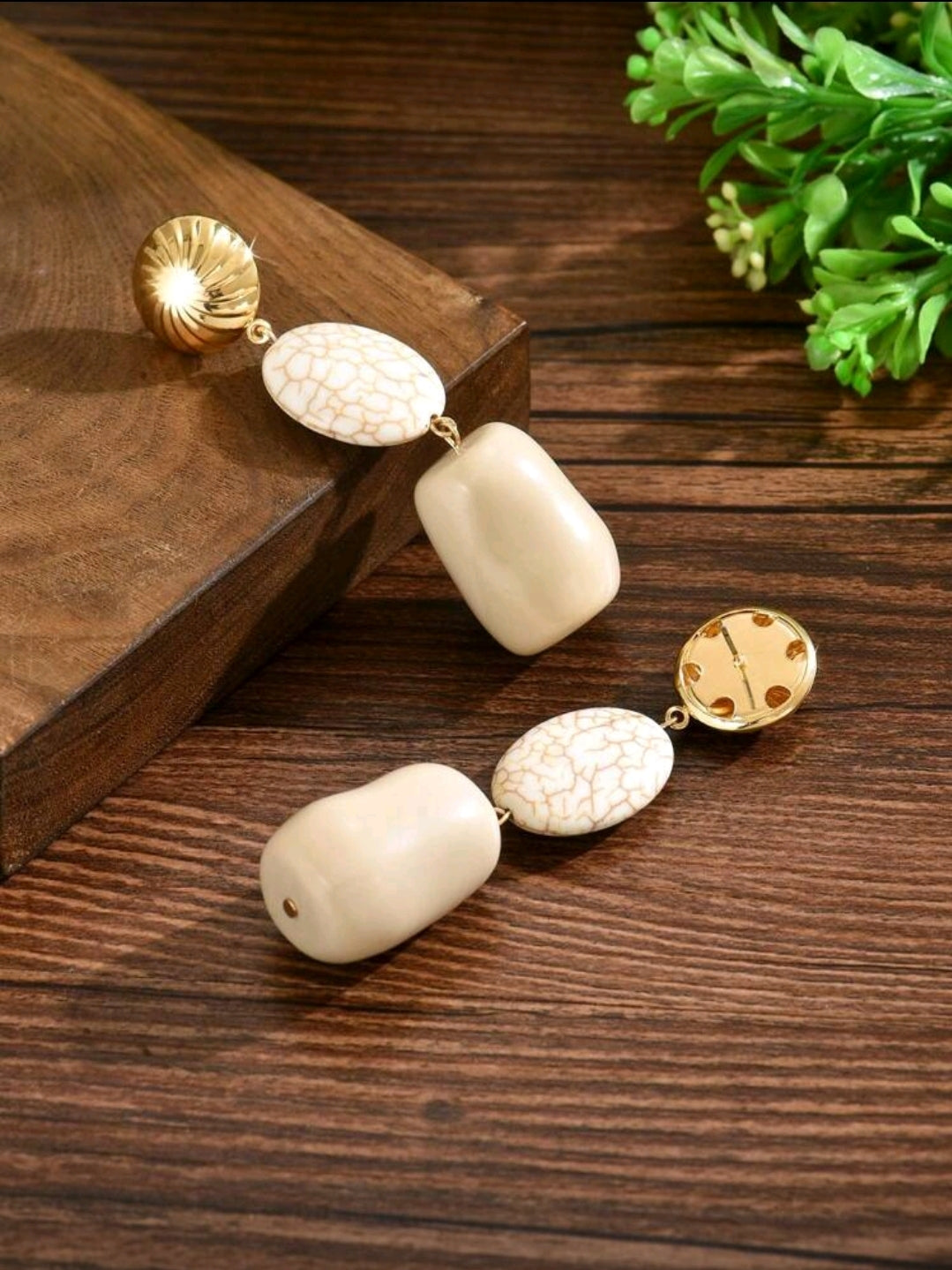 Beige Beaded earrings