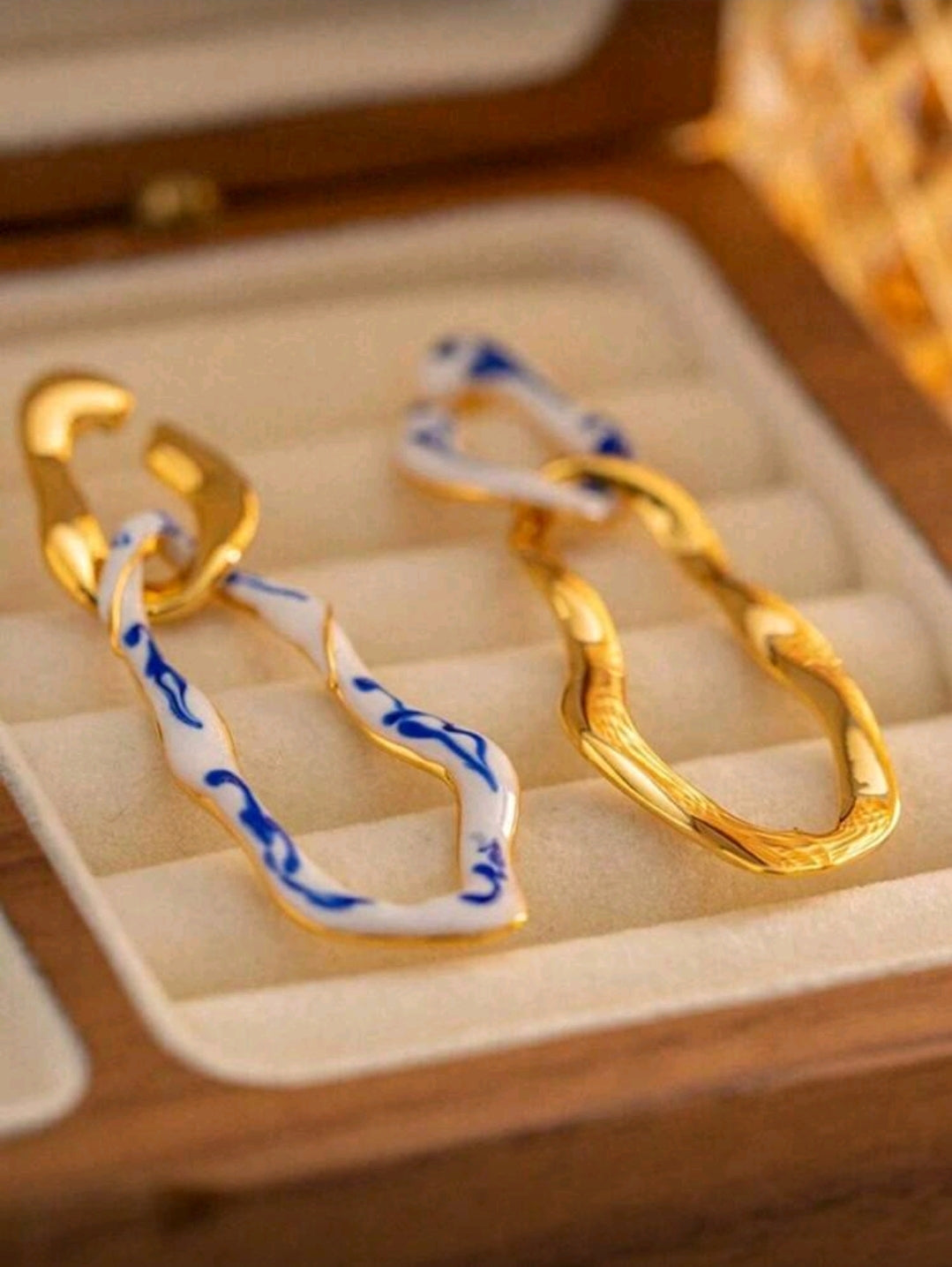 Irregular earrings