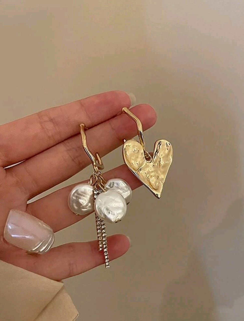 Asymmetrical earrings