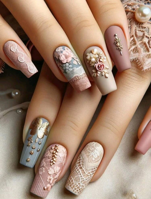 Vintage style printed press on nails