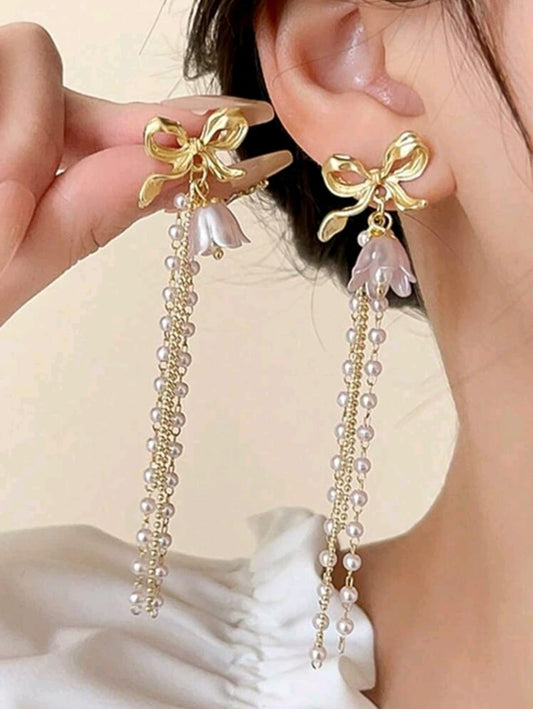Bow detail pearl earrings